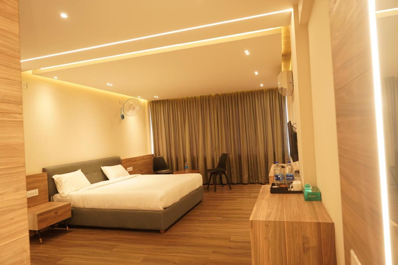 Hotel Bekal International Kāsaragod Екстериор снимка