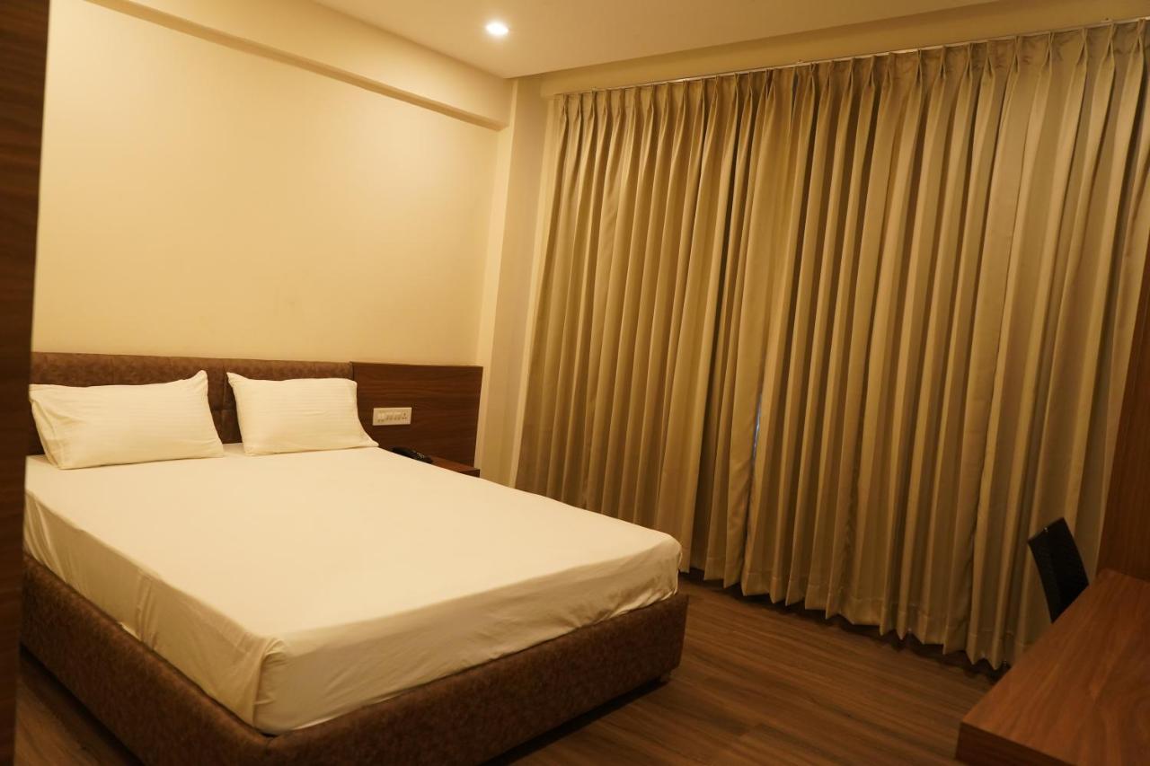 Hotel Bekal International Kāsaragod Екстериор снимка