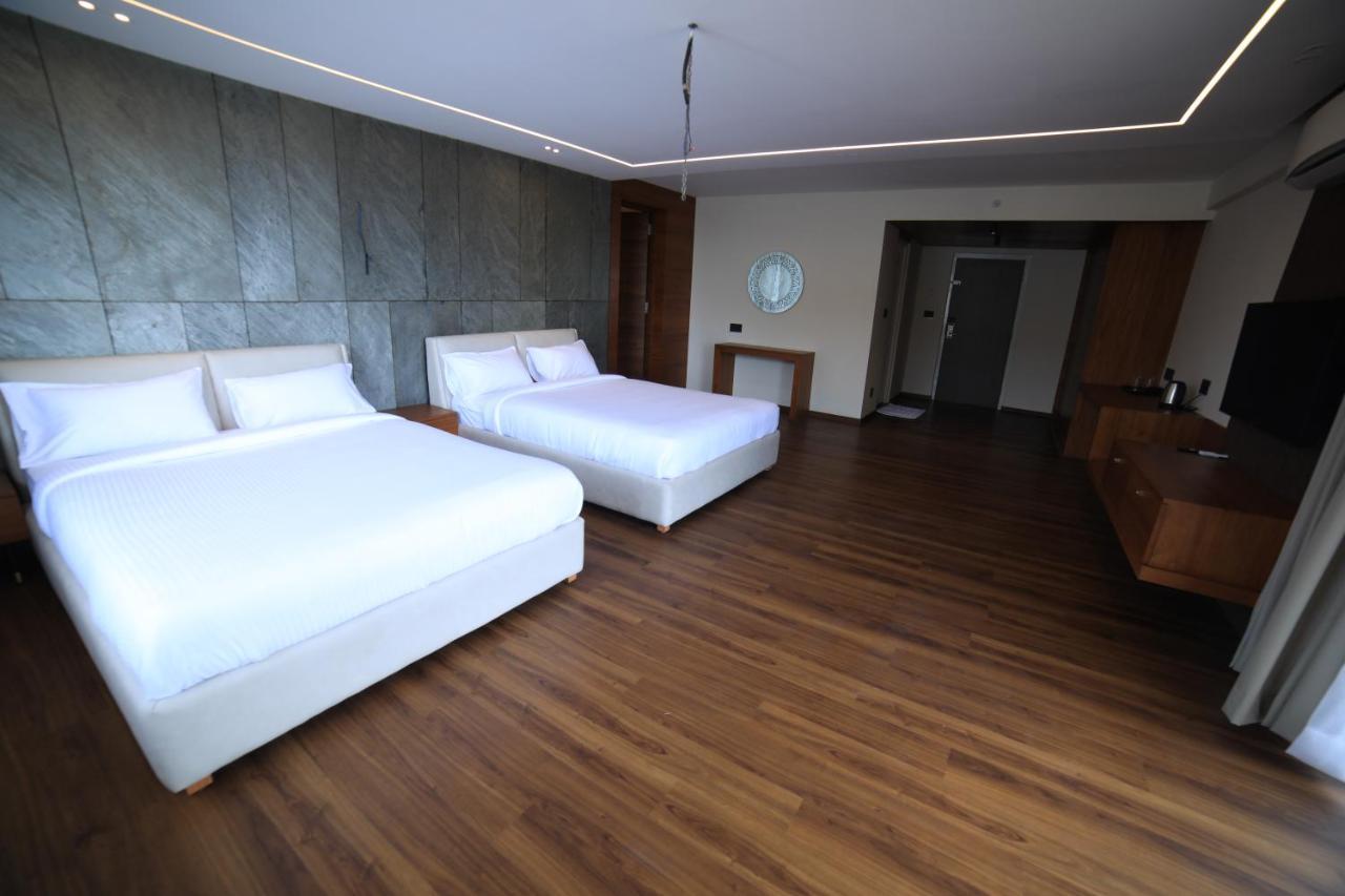 Hotel Bekal International Kāsaragod Екстериор снимка