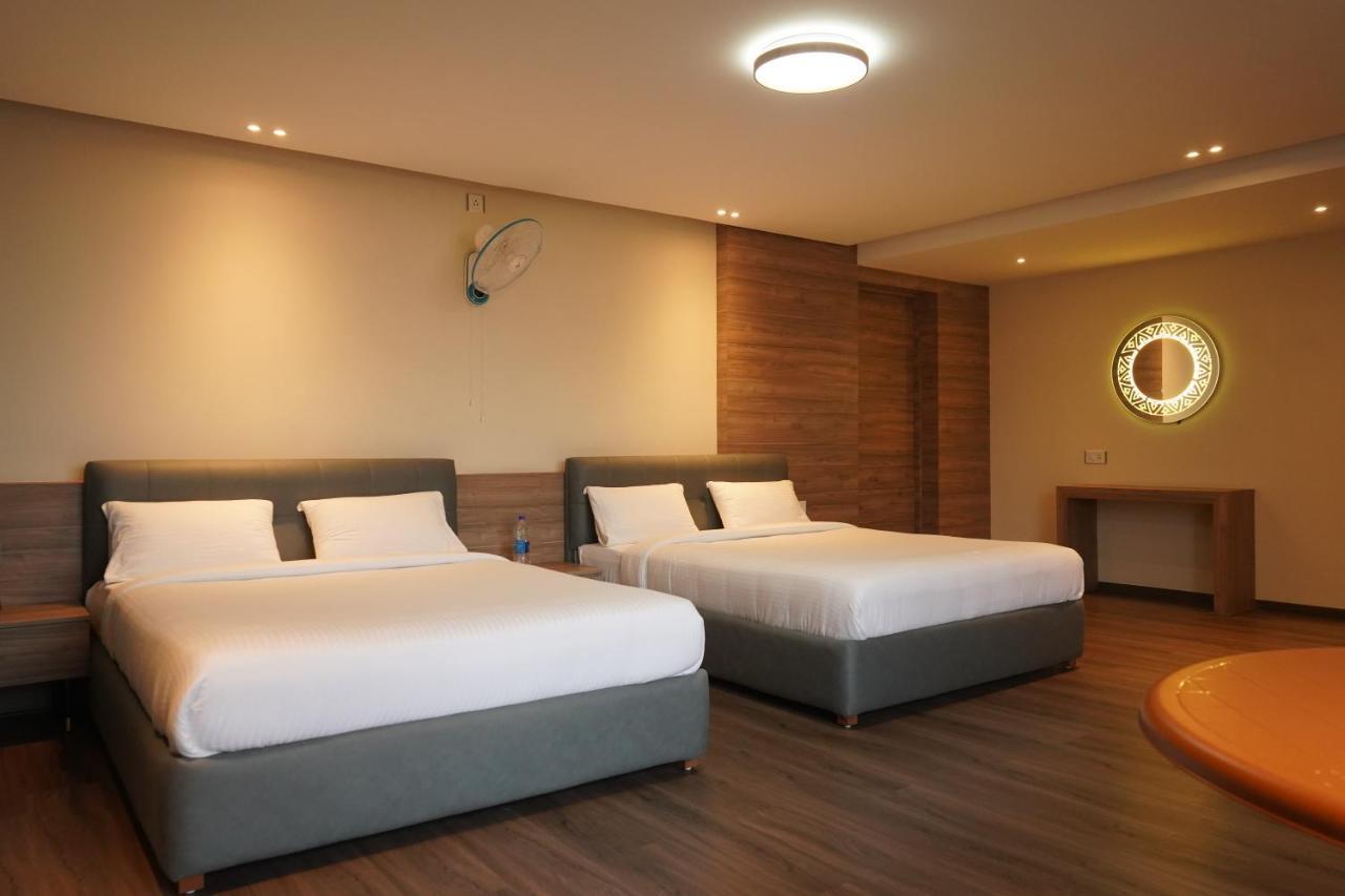 Hotel Bekal International Kāsaragod Екстериор снимка