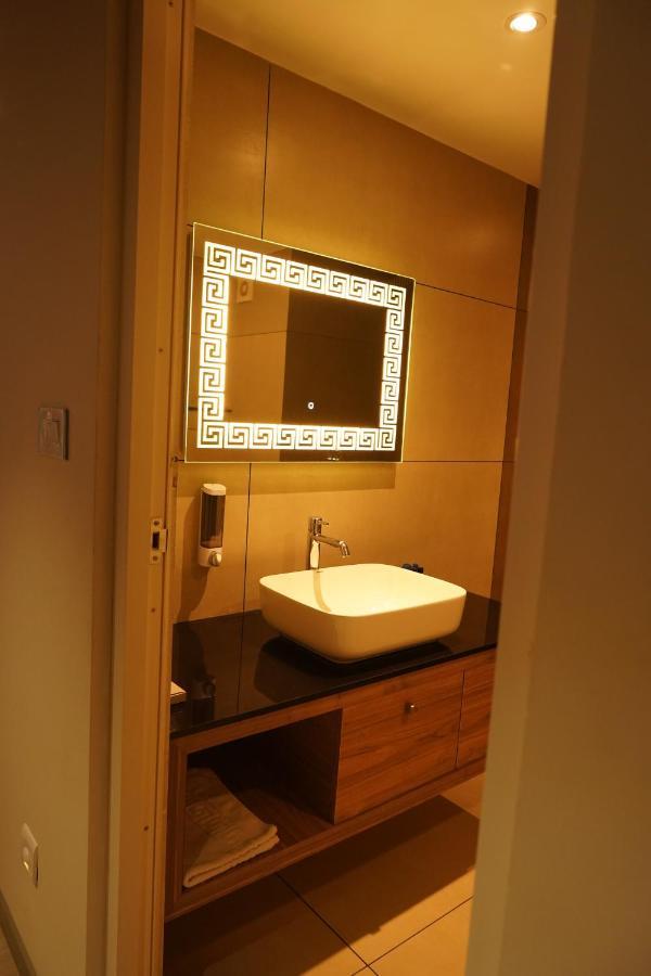 Hotel Bekal International Kāsaragod Екстериор снимка