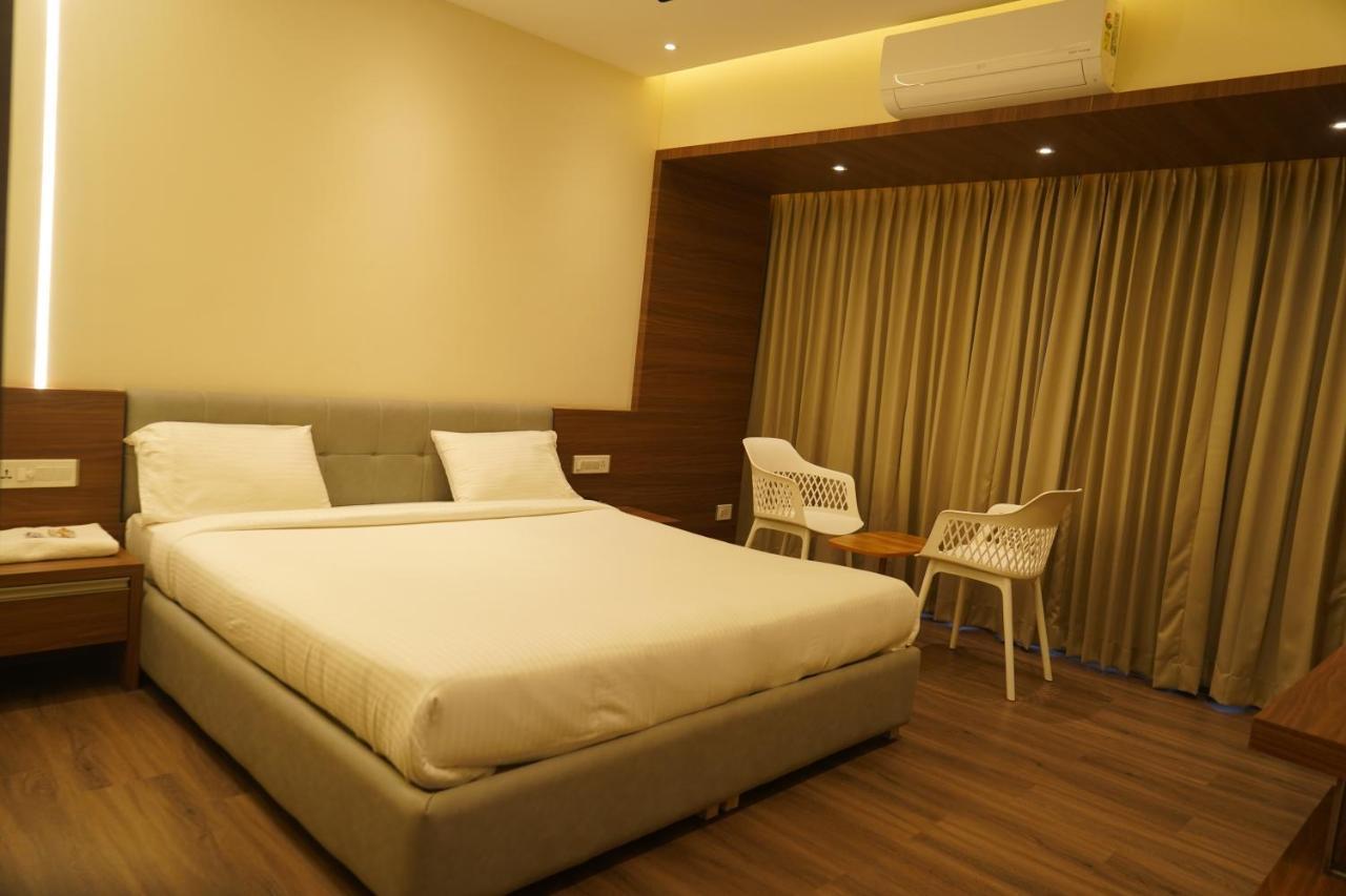 Hotel Bekal International Kāsaragod Екстериор снимка